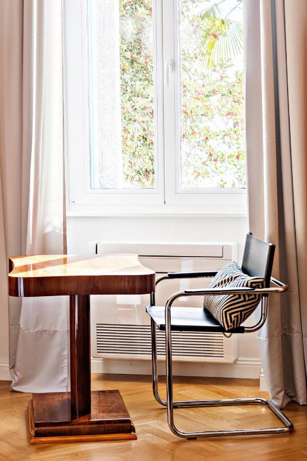 Deluxe Beachfront Apartment Klara, Lovran Dış mekan fotoğraf